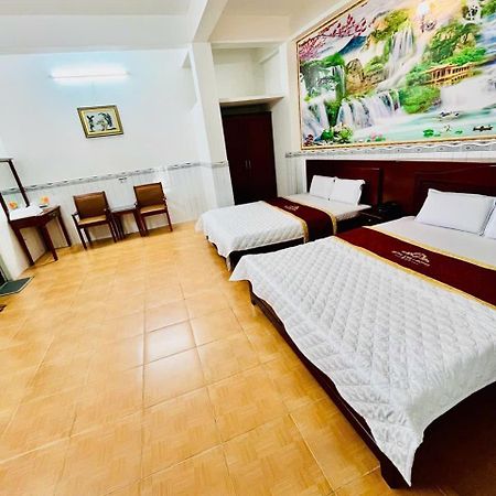 Hung Anh Hotel Ho Chi Minh City Exterior photo